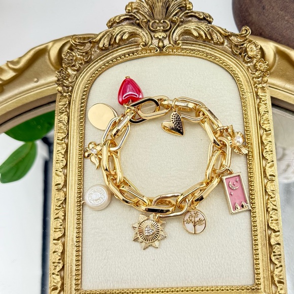 Anthro Gold Chunky Charm Bracelet – Adjustable Size - Picture 7 of 9